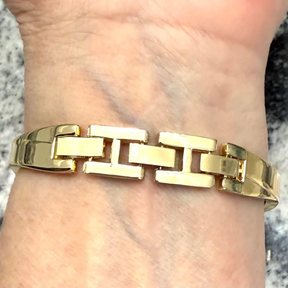 2 pc Apple Watch set yellow gold lab diamond case and crystal band classy bling